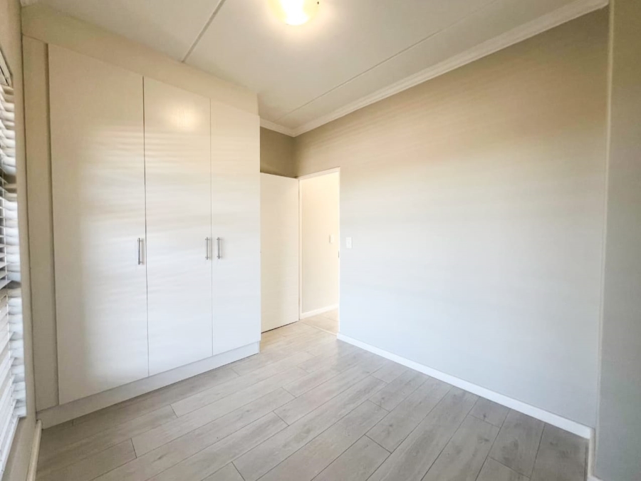 To Let 2 Bedroom Property for Rent in Haasendal Western Cape